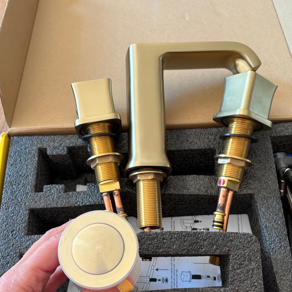 Renist brushed gold faucet. New in box.